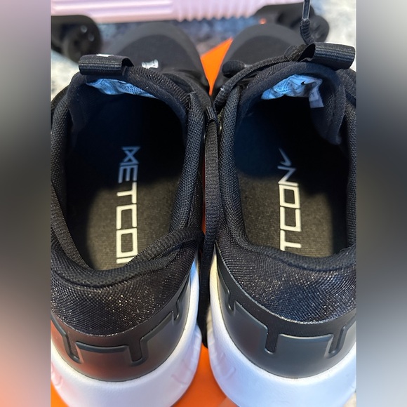 NIB 🆕 Womens Nike Metcon 5 Sneakers - Picture 6 of 8